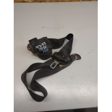  Ремень безопасности передний правый к  Audi  80,  1990