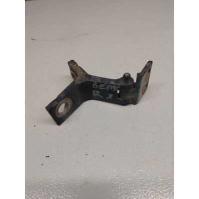 Петля двери задней правой к  Audi  80,  1990