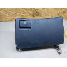  Бардачок к  Audi  80,  1990