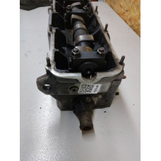  Головка блока цилиндров к  Audi  80,  1990