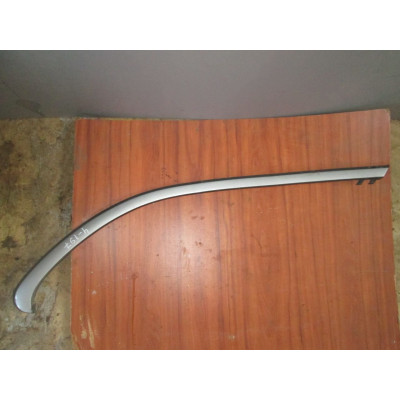 Молдинг стекла заднего к  Mercedes  C W202,  1998