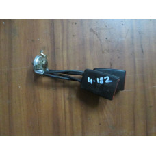  Замок ремня безопасности к  Mercedes  C W202,  1998