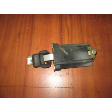  Ограничитель открывания двери задней к  Mercedes  C W202,  1998