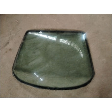  Стекло заднее к  Audi  80,  1990