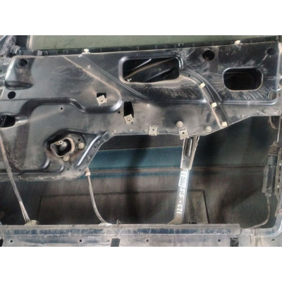 Стеклоподъемник передний правый к  Audi  80,  1990