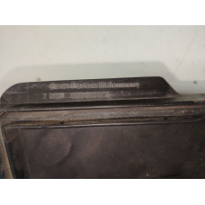  Крышка блока предохранителей к  Audi  80,  1990