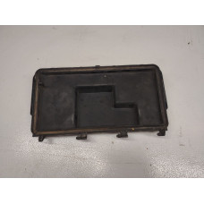  Крышка блока предохранителей к  Audi  80,  1990