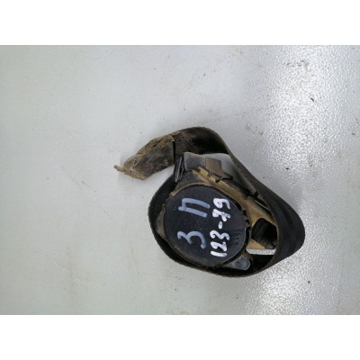 Ремень безопасности задний правый к  Audi  80,  1990