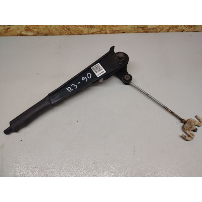 Рычаг ручного тормоза (ручника) к  Audi  80,  1990