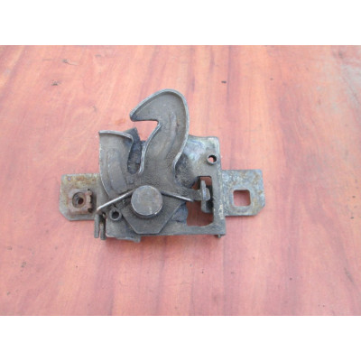 Замок капота к  Ford  Galaxy,  1998