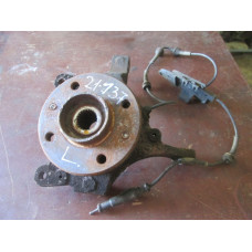  Кулак поворотный левый к  Renault  Laguna,  1997