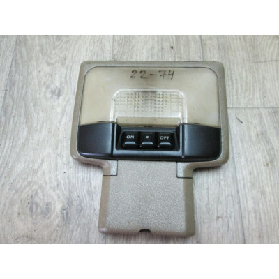 Фонарь салона (плафон) к  Mitsubishi  Lancer,  1994