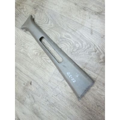 Обшивка стойки центральной правой к  Mitsubishi  Lancer,  1994