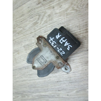 Моторчик замка двери к  Mitsubishi  Lancer,  1994