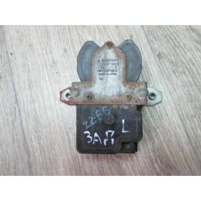 Активатор (привод) замка двери к  Mitsubishi  Lancer,  1994