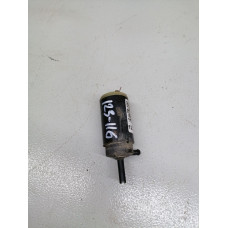  Насос (моторчик) омывателя стекла к  Audi  80,  1990