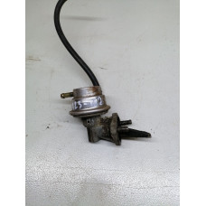 Насос топливный к  Audi  80,  1990