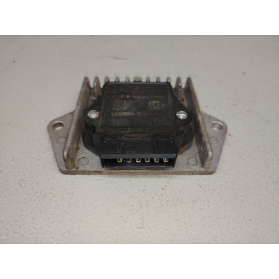 Коммутатор зажигания к  Audi  80,  1990