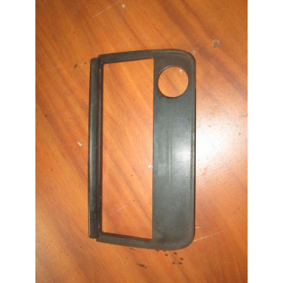 Накладка декоративная на торпедо к  Audi  100,  1985