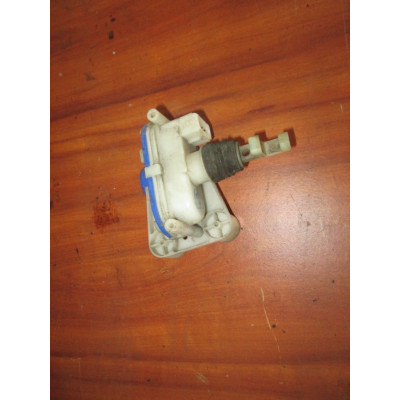 Активатор (привод) замка двери к  Audi  100,  1985