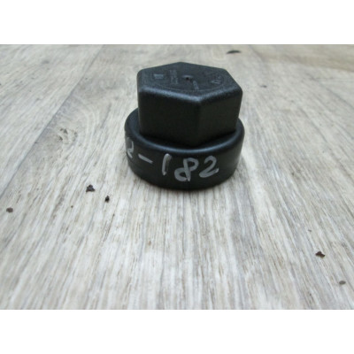 Колпачок ступицы к  Opel  Corsa,  2009