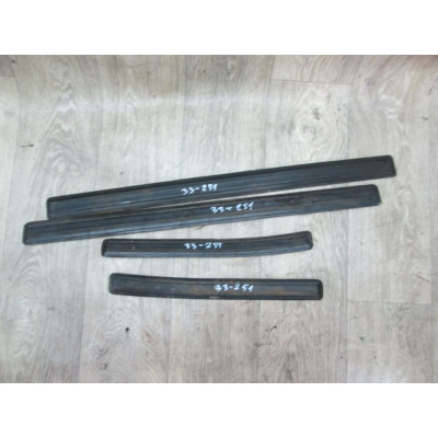 Накладка на порог к  Opel  Omega,  1996