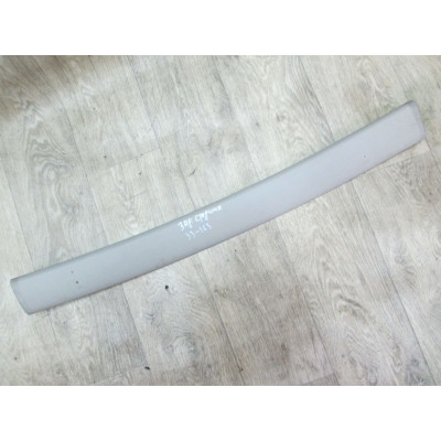 Пластик багажника к  Opel  Omega,  1996