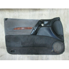  Обшивка двери передней левой (дверная карта) к  Opel  Omega,  1996