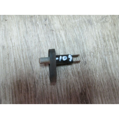 Выключатель концевой (концевик) к  Opel  Omega,  1996