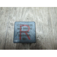  Реле стеклоочистителей (дворников) к  Ford  Escort,  1998