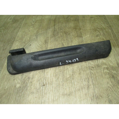 Пластик салазок сиденья к  Ford  Escort,  1998