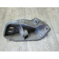  Кронштейн КПП к  Ford  Escort,  1998