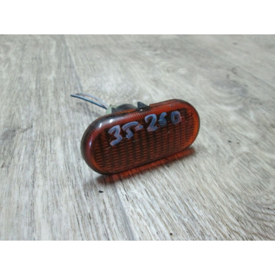 Повторитель передний левый к  Renault  Laguna,  1999