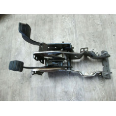  Педаль к  Renault  Laguna,  1999