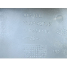  Обшивка багажника к  Renault  Laguna,  1999