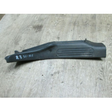  Накладка на порог внутренняя задняя правая к  Daewoo  Nubira,  1998