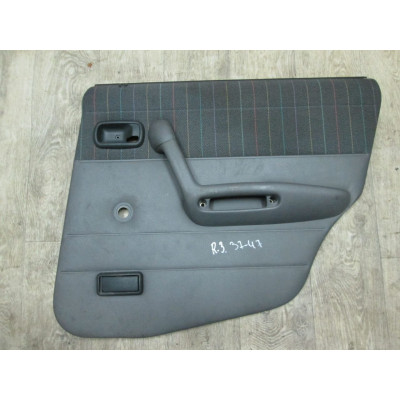 Обшивка двери задней правой (дверная карта) к  Fiat  Punto,  1997