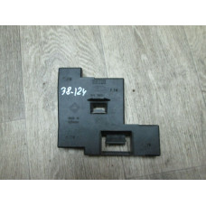  Панель (плата) фонаря заднего левого к  Ford  Fiesta,  1999