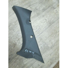  Обшивка двери задней правой (дверная карта) к  Ford  Fiesta,  1999