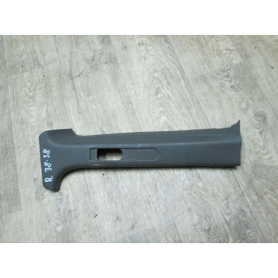 Обшивка стойки центральной правой к  Ford  Fiesta,  1999