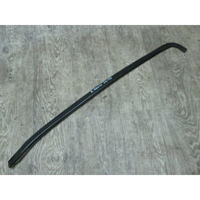  Молдинг стекла лобового к  Rover  416,  1998