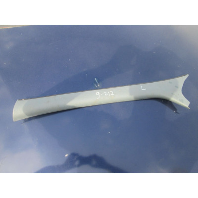 Обшивка стойки передней левой к  Renault  Megane,  1999