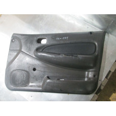  Обшивка двери передней правой (дверная карта) к  Mazda  323,  1997