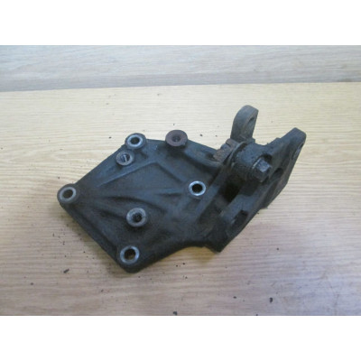 Кронштейн двигателя к  Mazda  323,  1997