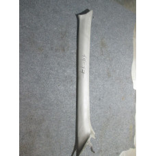  Обшивка стойки передней правой к  Mazda  323,  1997