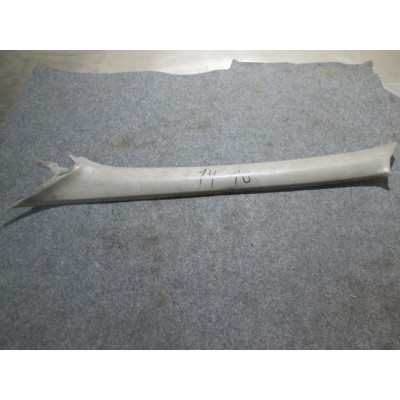 Обшивка стойки передней левой к  Mazda  323,  1997