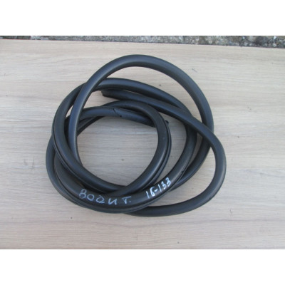 Уплотнитель двери передней левой к  BMW  3 E46,  1998