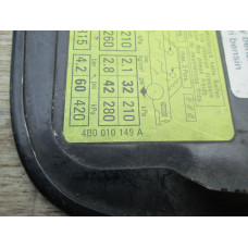  Лючок топливного бака к  Audi  A4,  1999