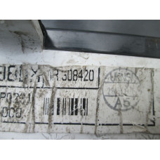  Щиток приборов (приборная панель) к  Mitsubishi  Carisma,  1999