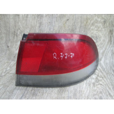  Фонарь задний правый к  Mazda  626,  1996